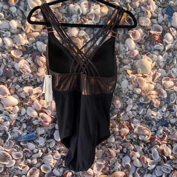 Amoressa Black and Bronze one Piece NWT Swimsuit.
Size 10. - Picture 7 of 9